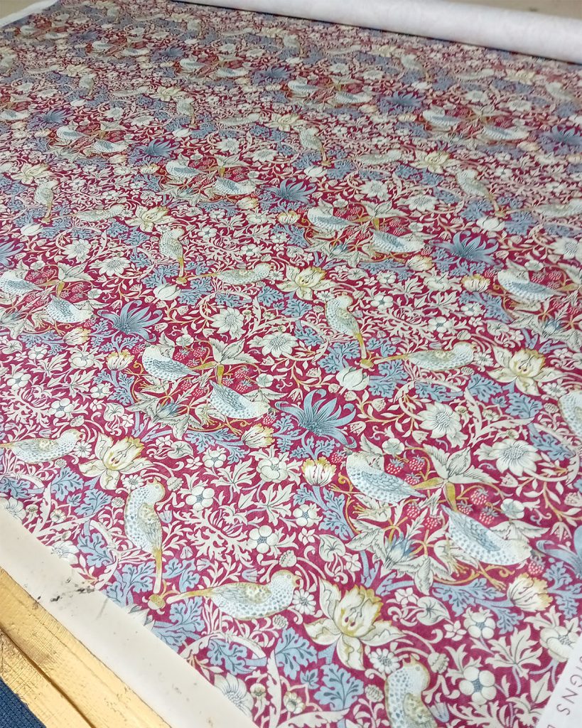 William Morris Strawberry Thief in Plum